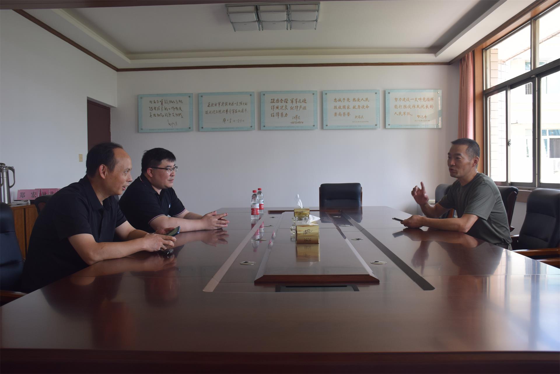 “八一”丨台州市博爱医院开展拥军慰问系列活动，向新时代最可爱的人致敬！