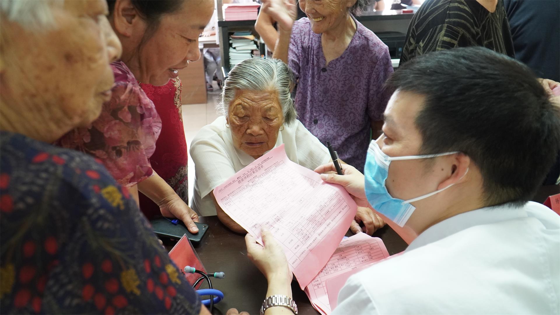 “炎”值担当，火辣辣的热情“燃爆”墙里贺村|台州市博爱医院