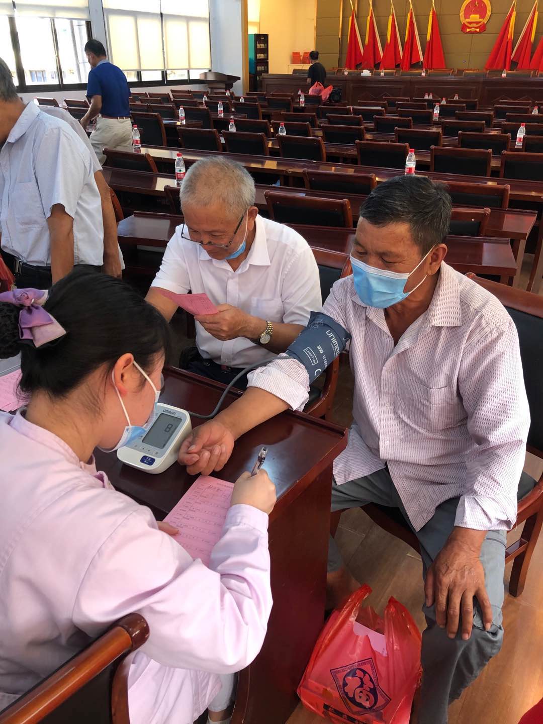 “医”心为民丨关爱老年人身心健康，开展老年健康教育讲座|台州市博爱医院