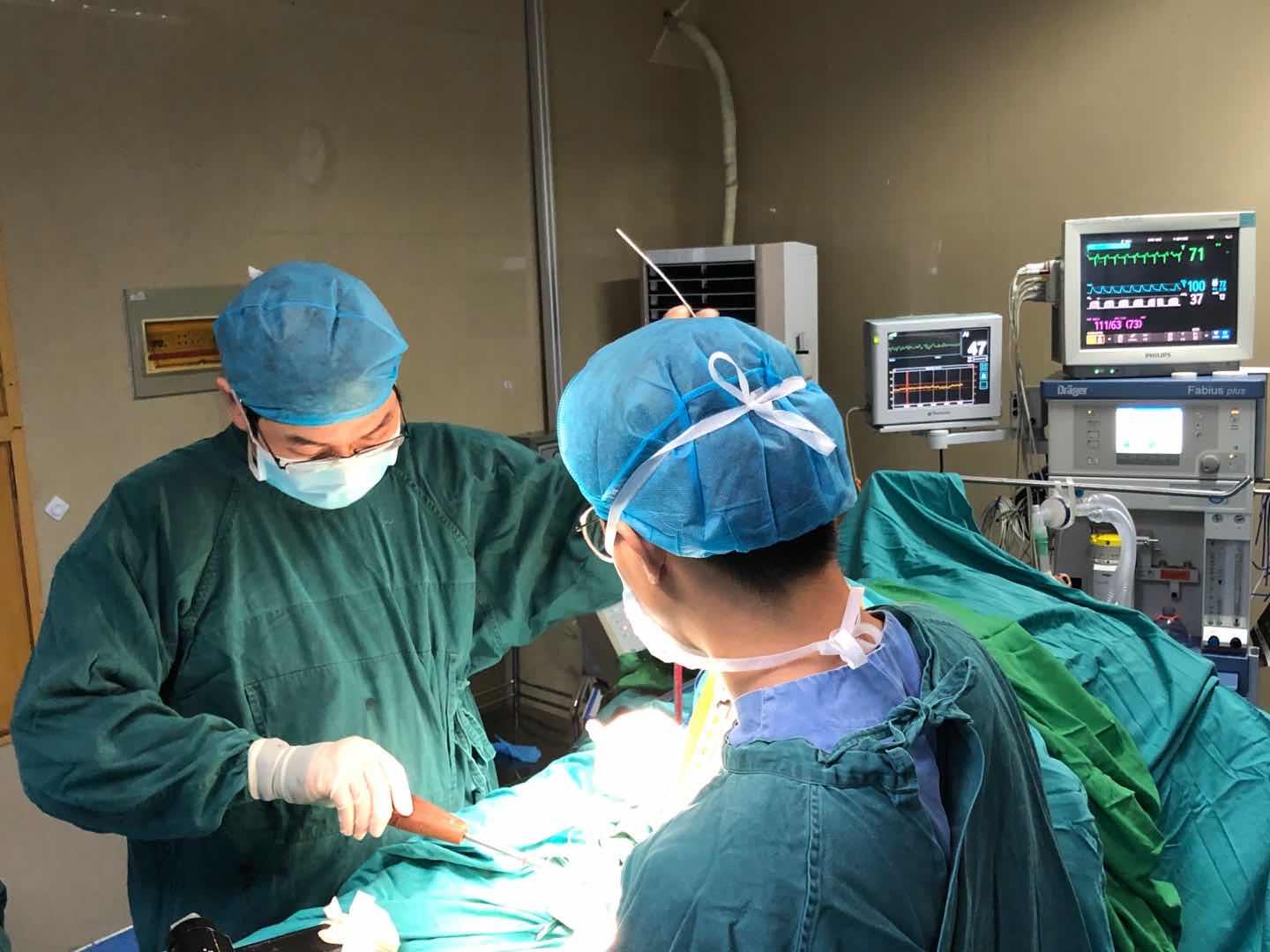 六十多年后，我终于找到了你——藏在腿里的秘密|台州市博爱医院