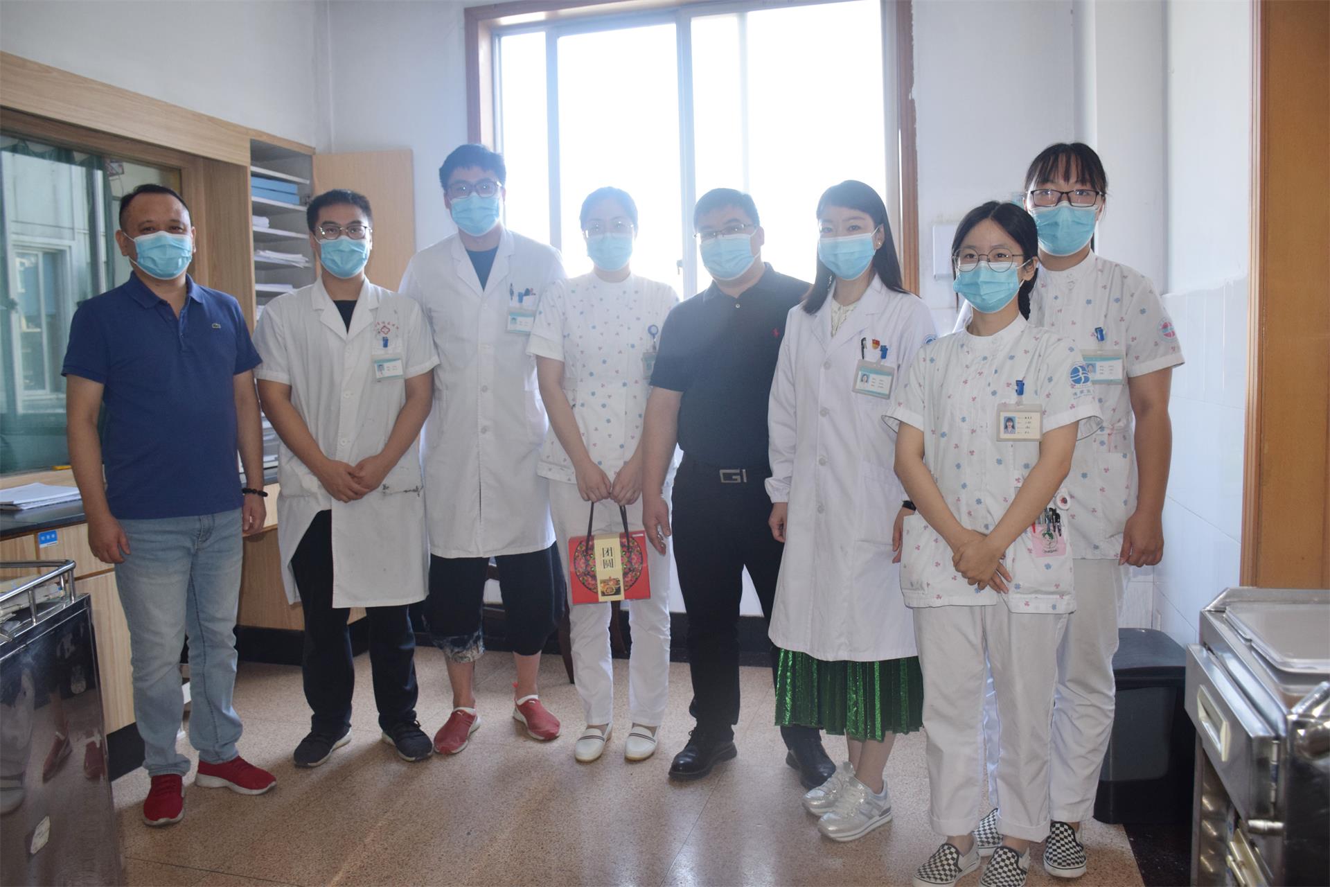 双节同庆丨台州市博爱医院开展“迎中秋、庆国庆”双节慰问系列活动