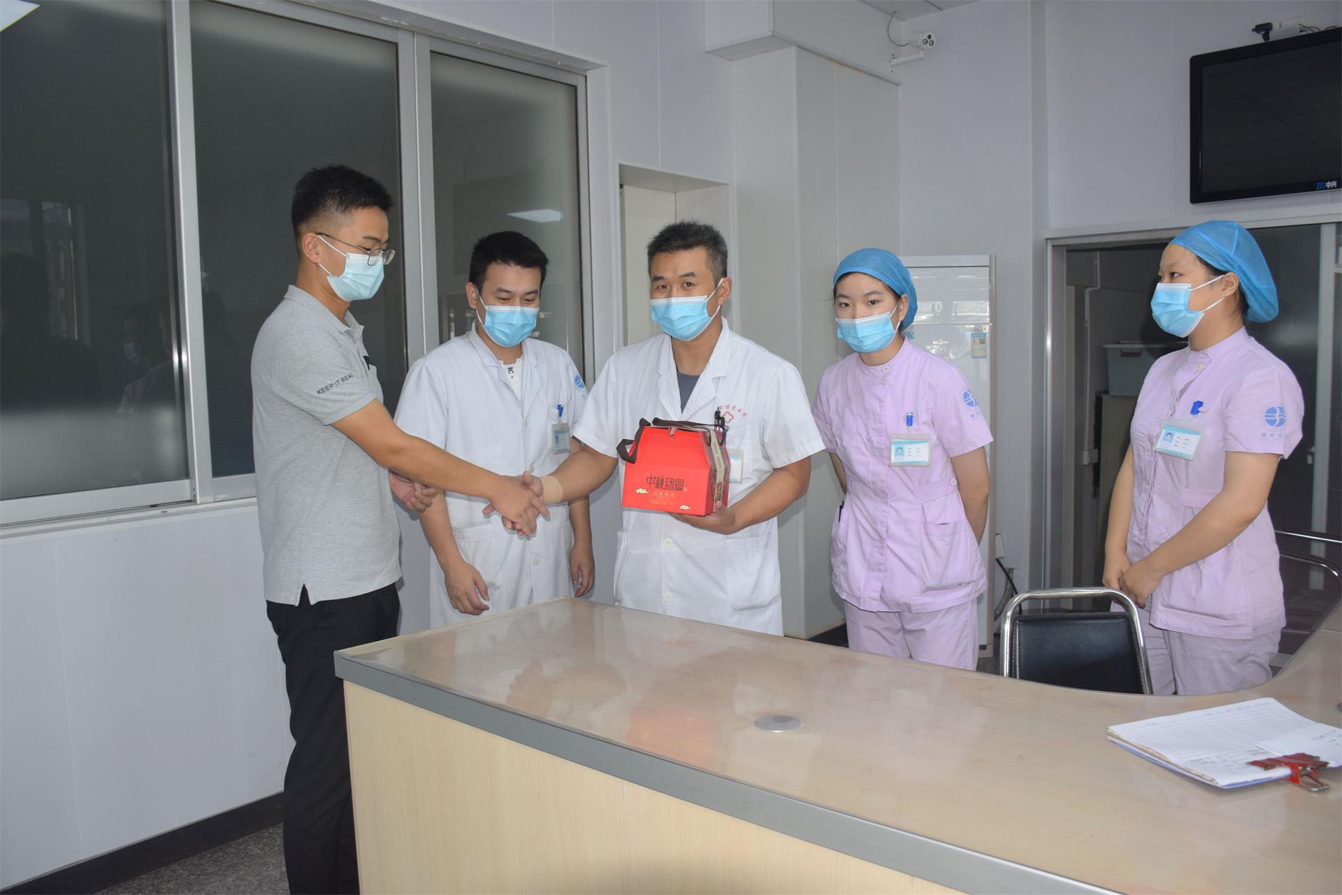 双节同庆丨台州市博爱医院开展“迎中秋、庆国庆”双节慰问系列活动