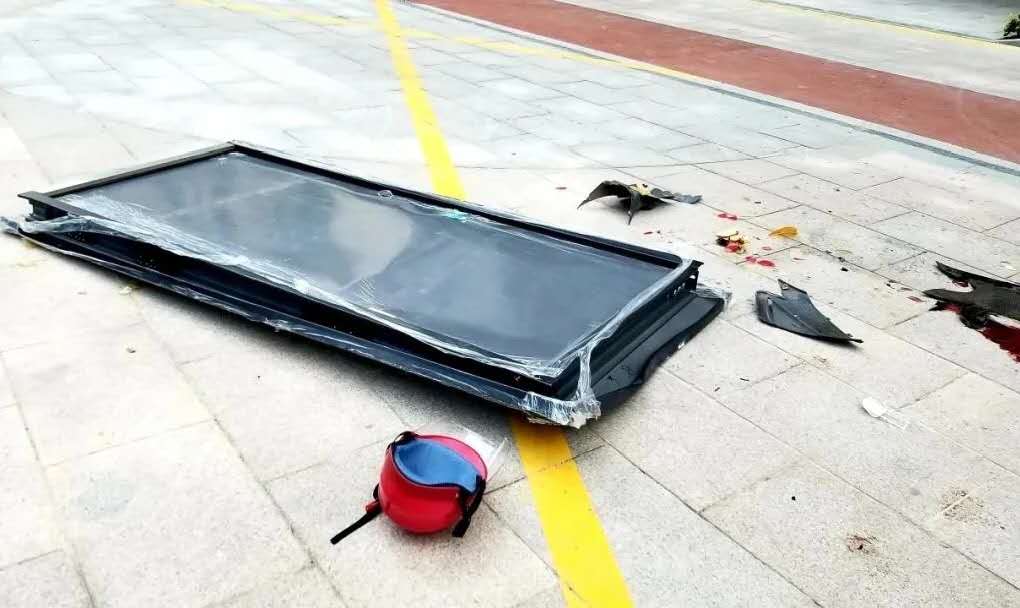 抢救纪实｜昨日被坠物砸伤女业主在台州市博爱医院救治中…