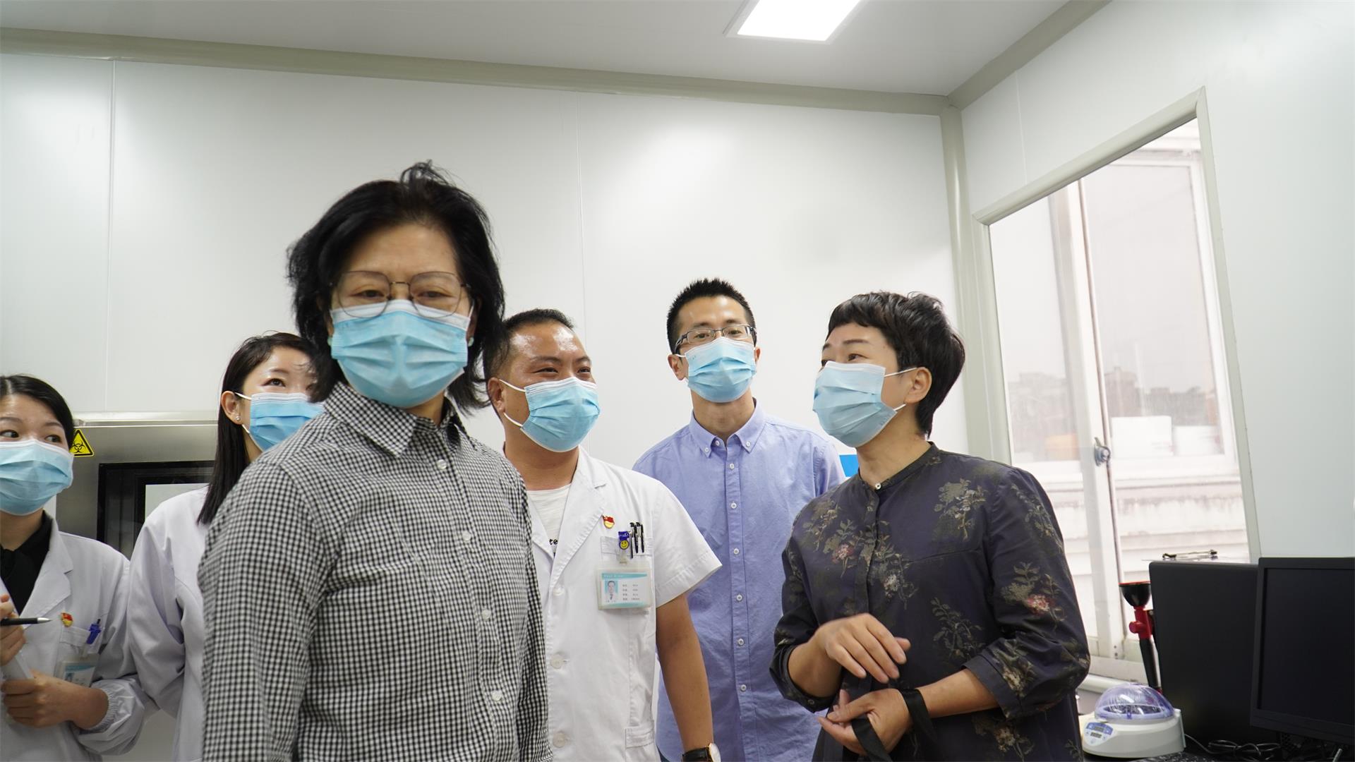 台州市专家组莅临台州市博爱医院检查指导PCR实验室建设工作