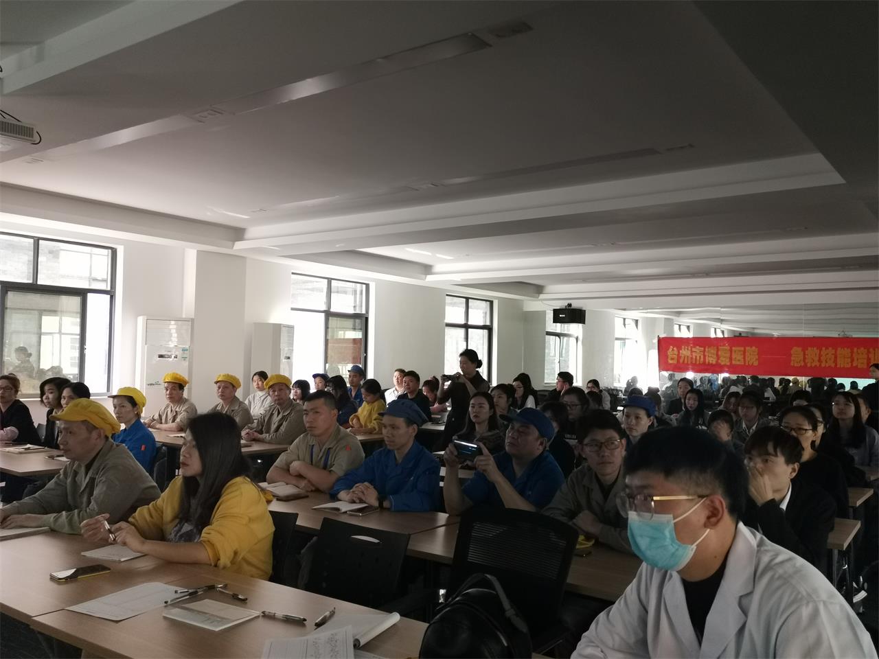 人人学急救，急救为人人丨台州市博爱医院应邀前往浙江文武彩印股份有限公司开展急救培训