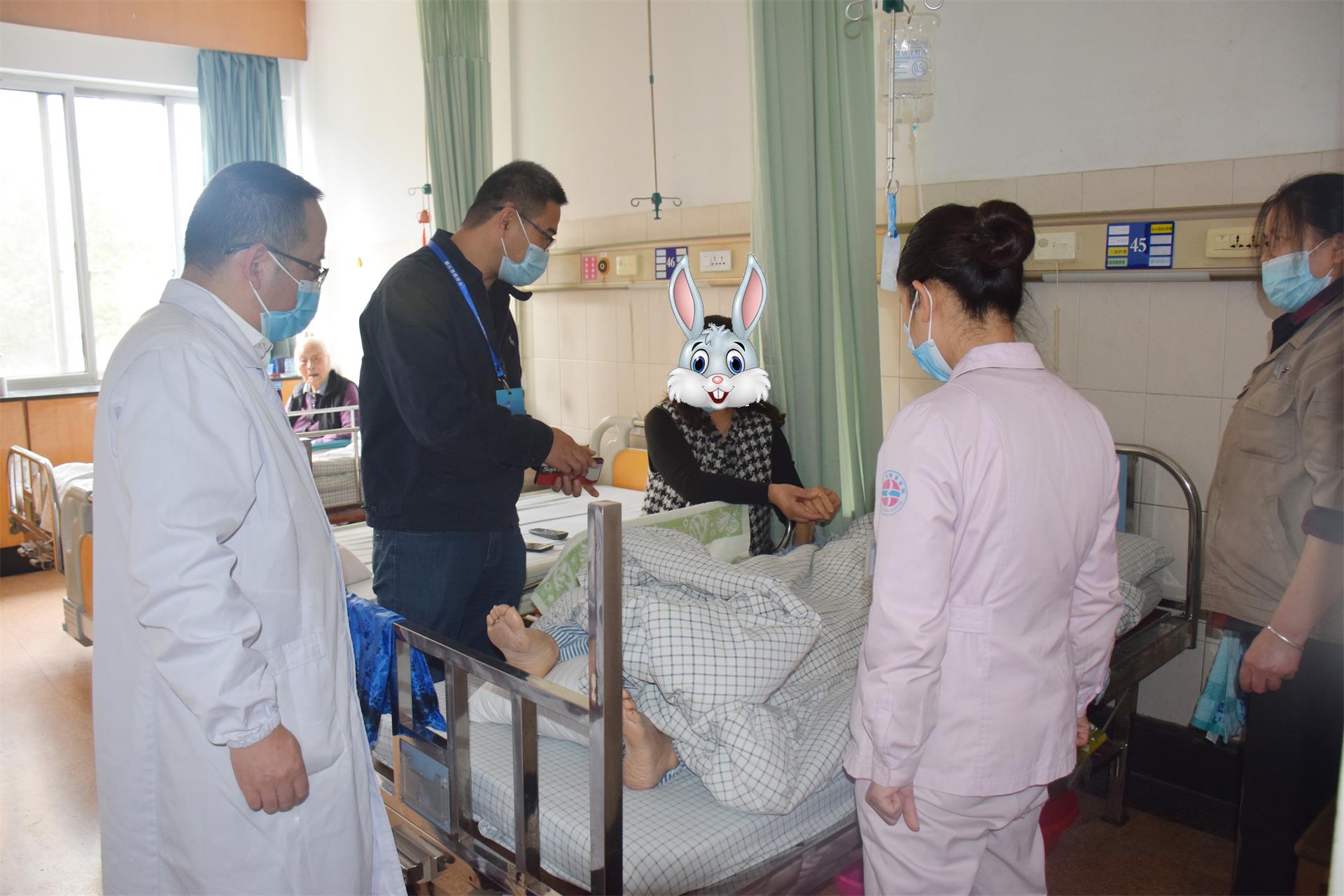 以检查促提升·以评估促发展丨省质评办专家组莅临台州市博爱医院检查指导人工关节置换技术