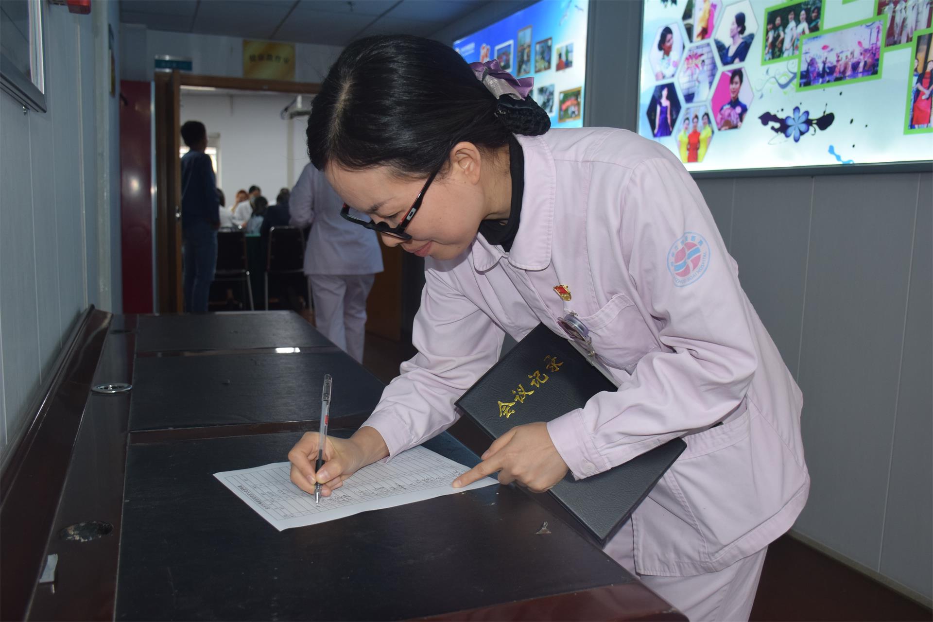 “不忘初心，牢记使命”廉洁从医丨台州市博爱医院开展11月主题党日活动