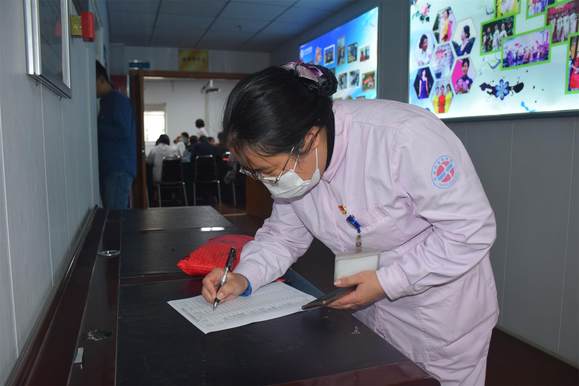 “不忘初心，牢记使命”廉洁从医丨台州市博爱医院开展11月主题党日活动