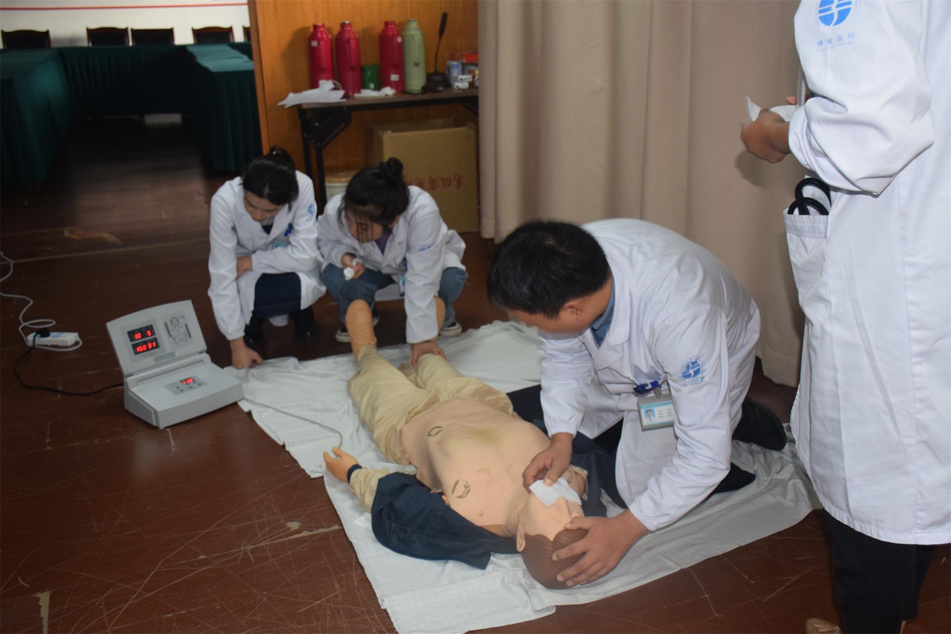 夯实基础，“救”在第一时间丨台州市博爱医院全员完成2020年心肺复苏考核
