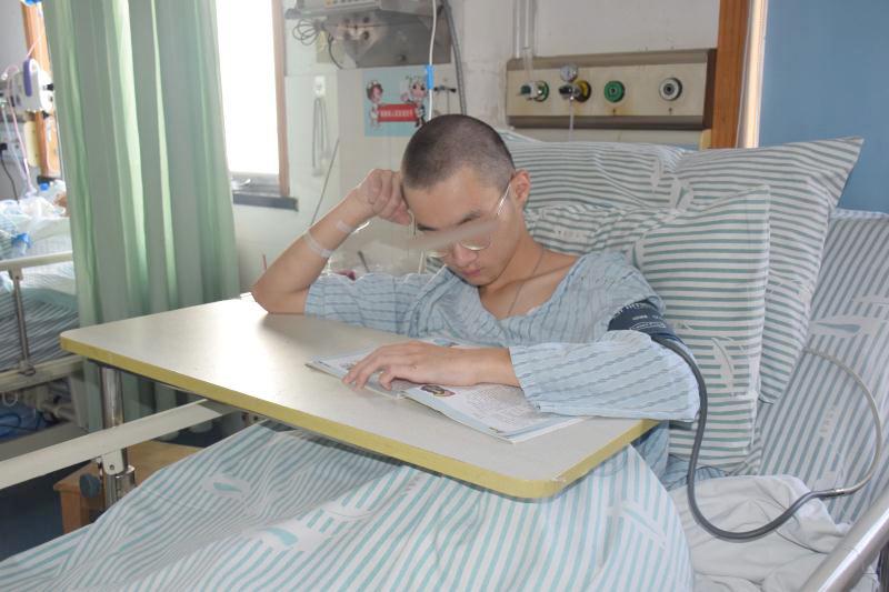 四面锦旗的背后——那些触动人心的温暖与感动|台州市博爱医院