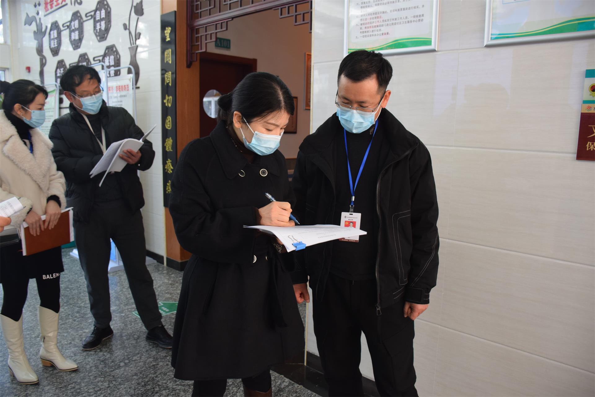 医共体疫情防控网格化管理小组到分院督查疫情防控工作