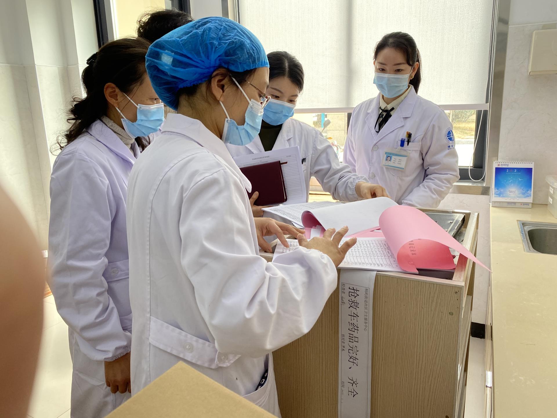 医共体疫情防控网格化管理小组到分院督查疫情防控工作