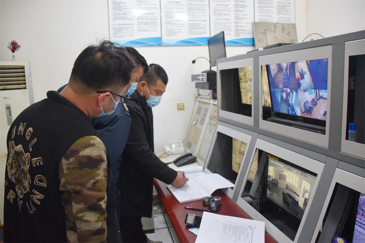 平安过节丨路桥区医共体开展安全生产交叉检查