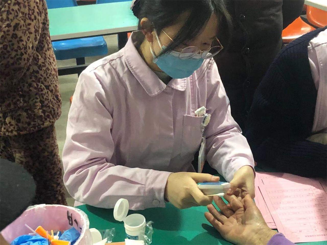 春风送暖，义诊送爱|台州博爱医院