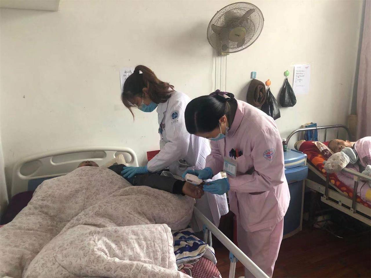 春风送暖，义诊送爱|台州博爱医院