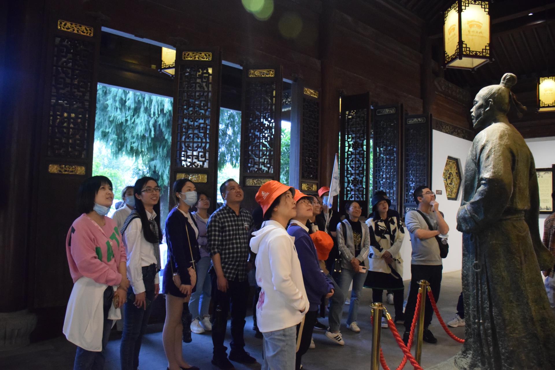 党建带团建磨练意志，读书日温党史领悟精神|台州博爱医院医共体党委