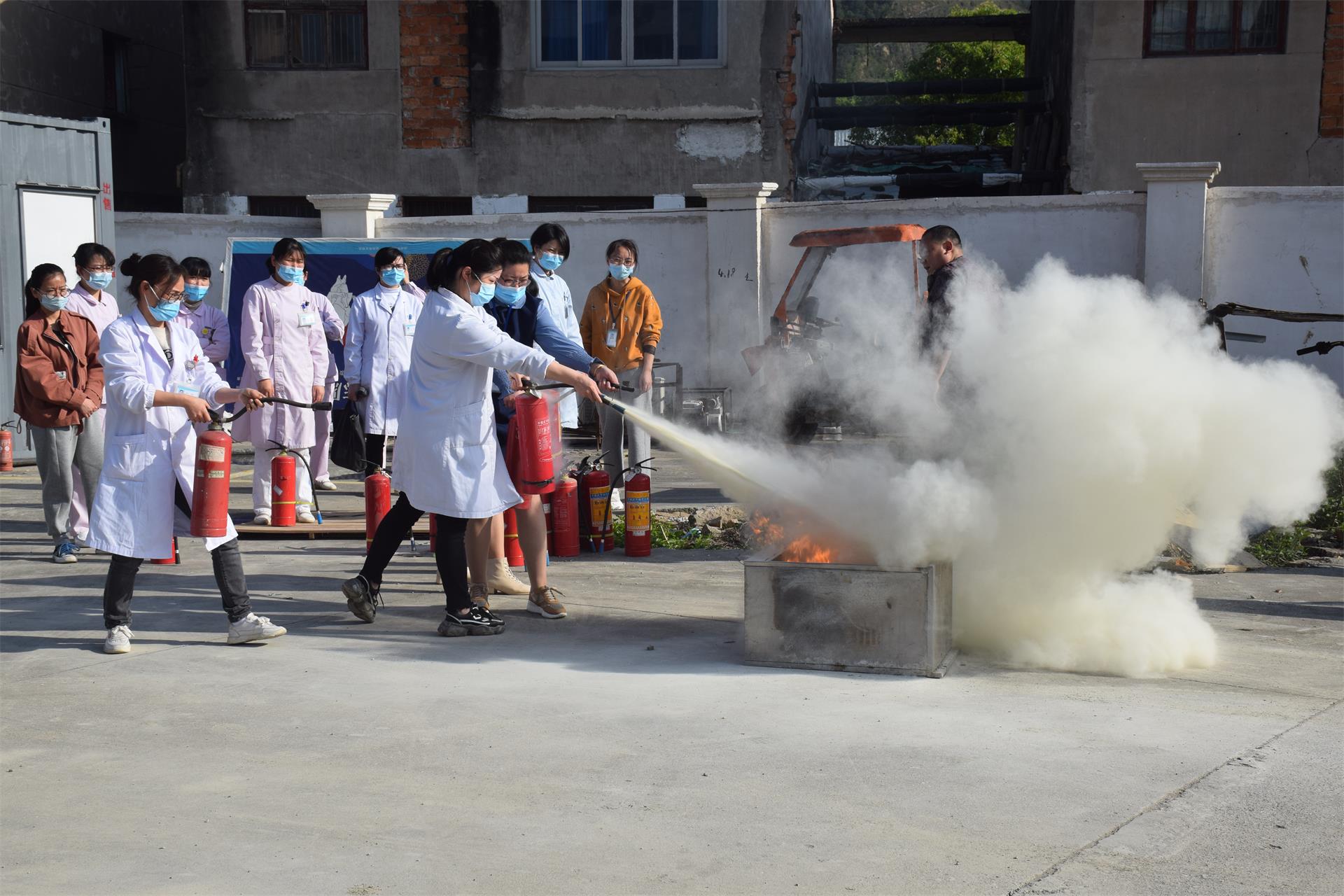 台州博爱医院医共体组织开展消防安全培训，现场超“燃”!