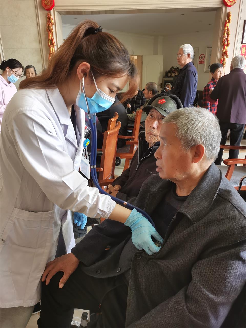 看到你们的笑脸，一切都值得