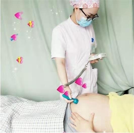 国际助产士节丨致敬世界上第一个拥抱我们的人