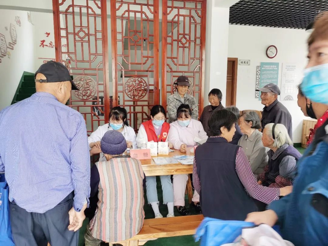 记助老服务队赴宁溪方家岙村健康讲座及义诊活动|台州博爱医院医共体|路桥博爱医院