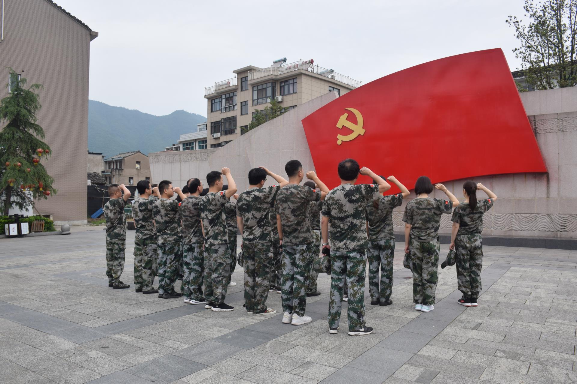 献礼建党百年丨台州博爱医院医共体组织青年民兵整组点验，点出“精气神”！|路桥博爱医院