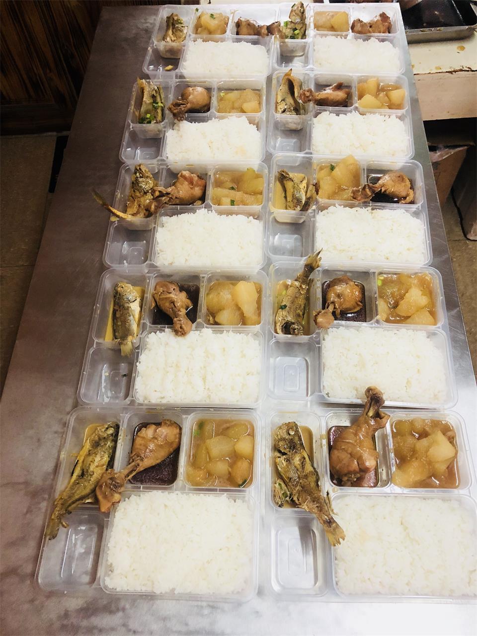 博爱行动丨全面推进助餐服务，重点解决老人“一餐热饭”难题|台州博爱医院医共体