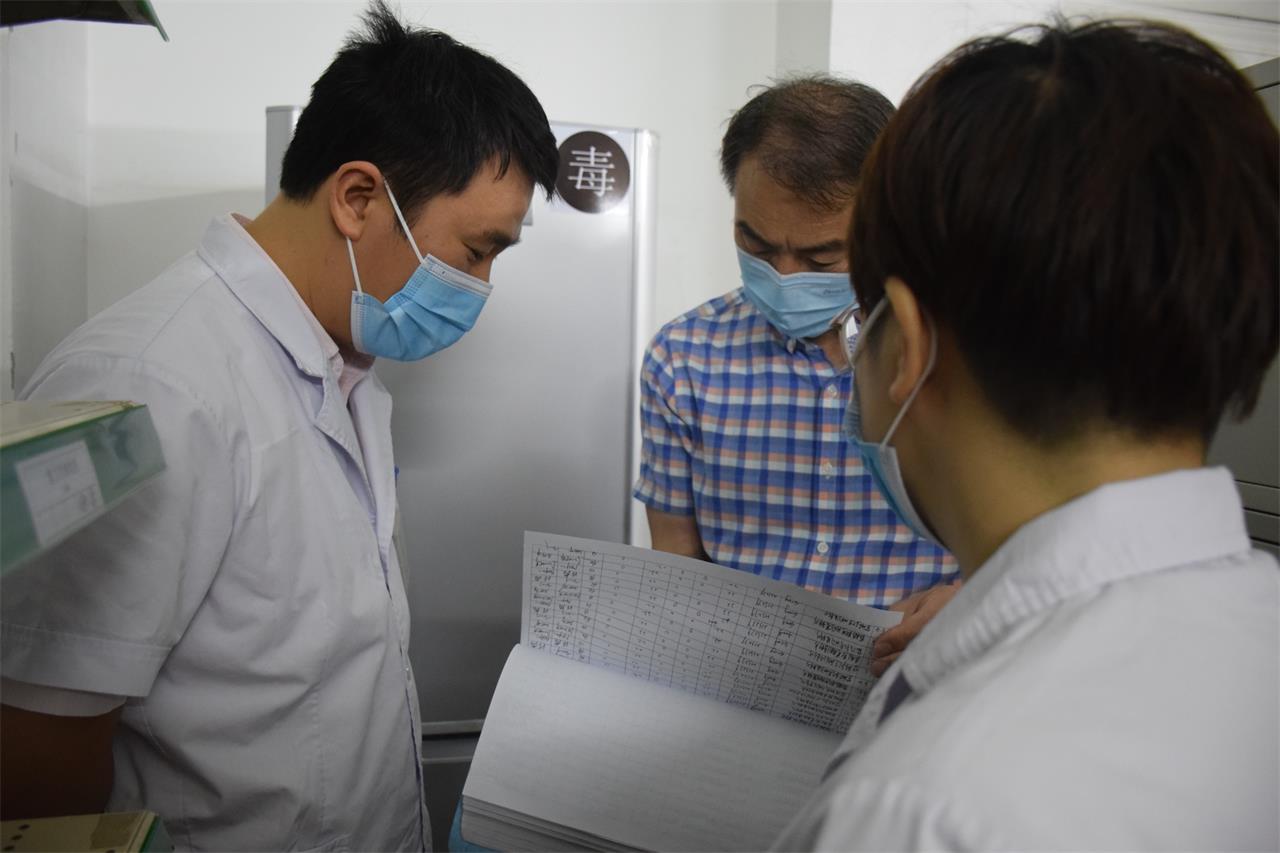 安全为首，预防为主丨区卫健局副局长李作耕一行莅临台州博爱医院医共体总院督查安全生产工作