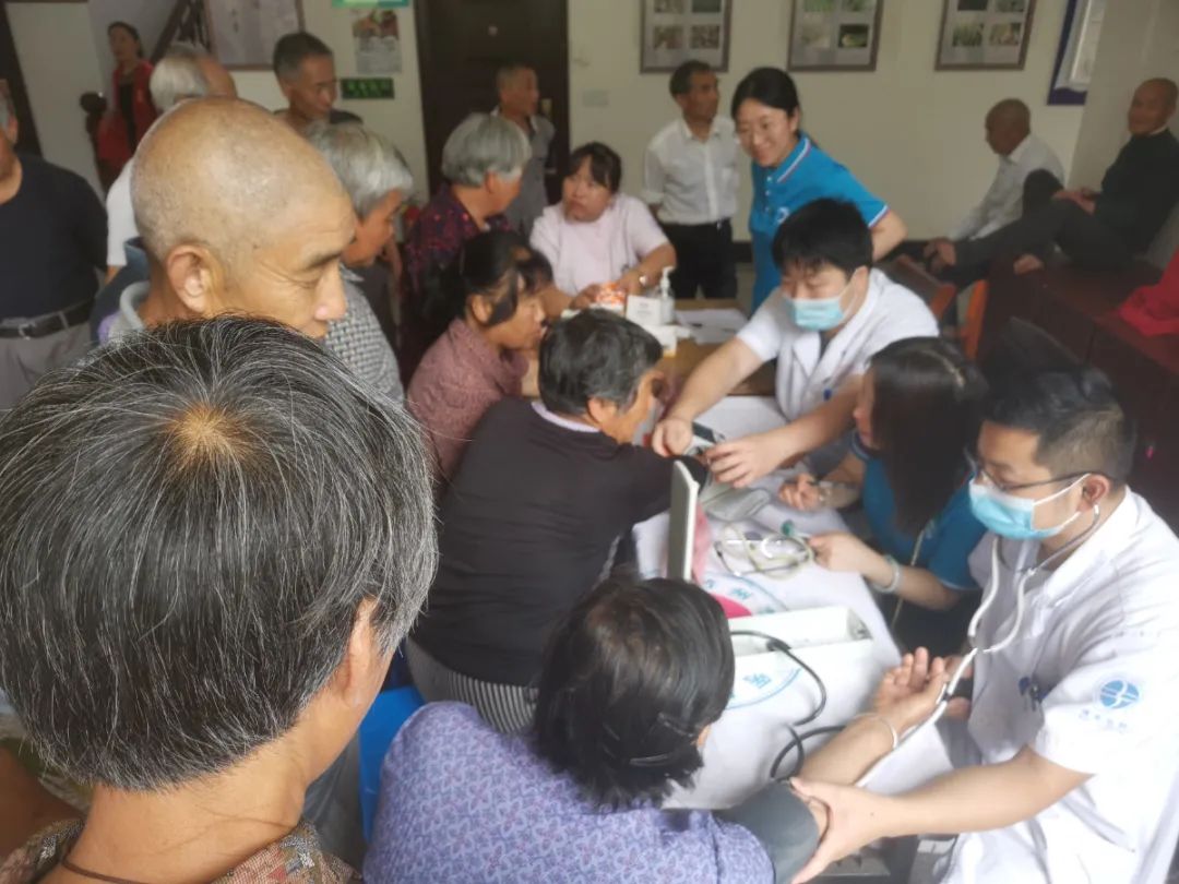 致敬中国医师节丨有这么“医”群人，一直是我们的荣耀！|台州博爱医院医共体