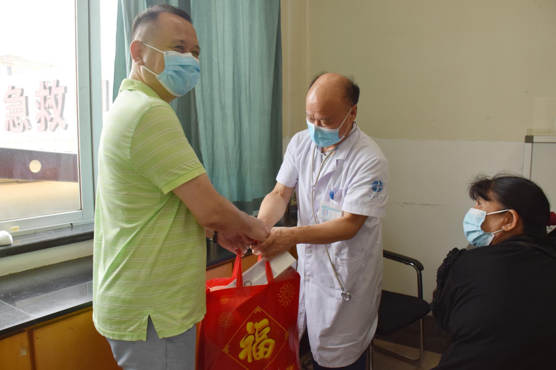 致敬！了不起的中国医师！|台州博爱医院医共体