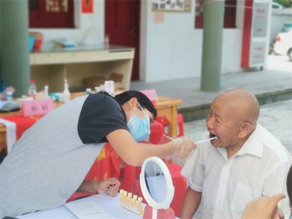 台州博爱医院医共体,敬老,义诊